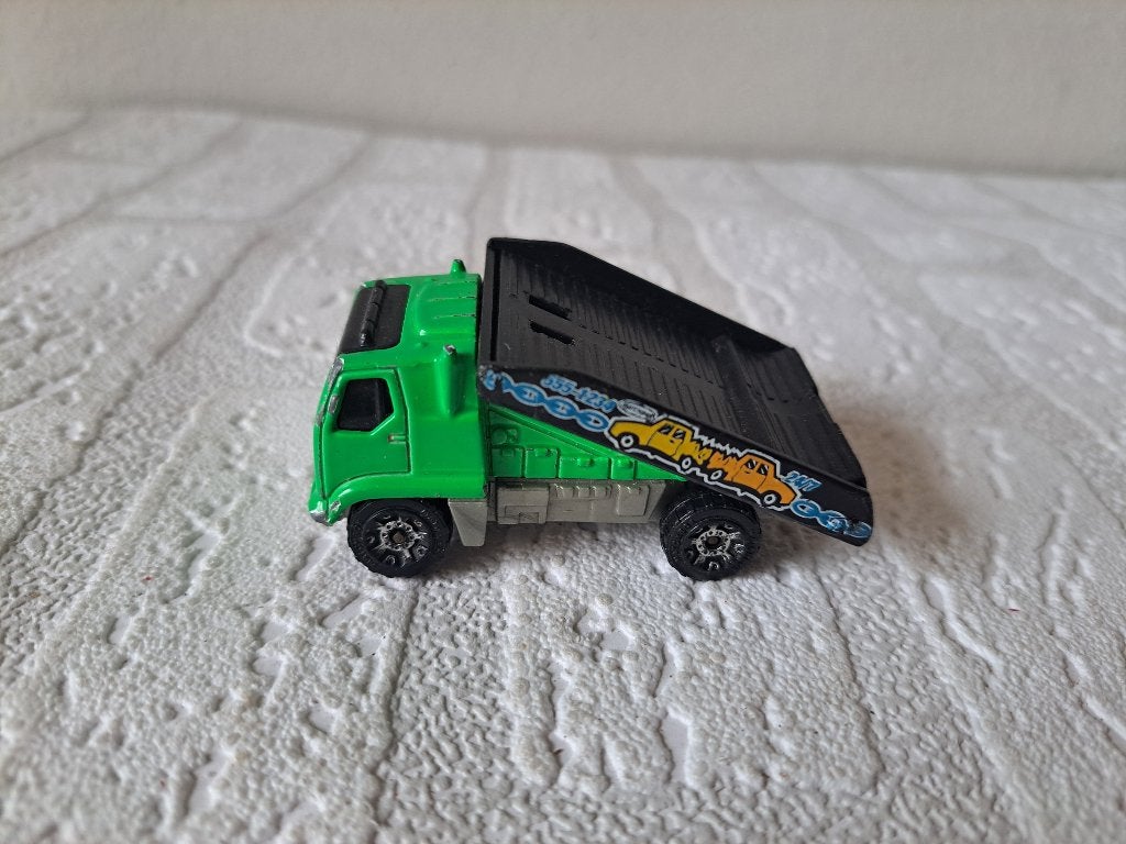 Matchbox MB576 Hero City Car Carrier Autotransporter 2003, Ophalen of Verzenden, Zo goed als nieuw, Bus of Vrachtwagen