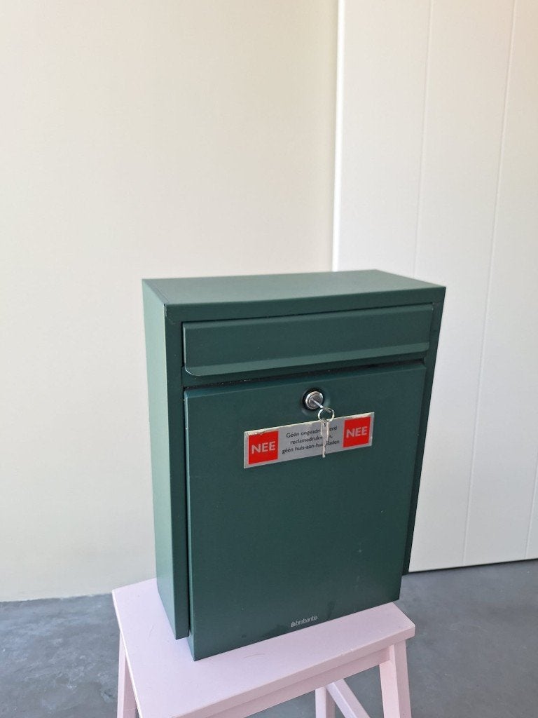 Brabantia brievenbus, Tuin en Terras, Brievenbussen, Ophalen of Verzenden, Gebruikt, Staal, Wandbrievenbus