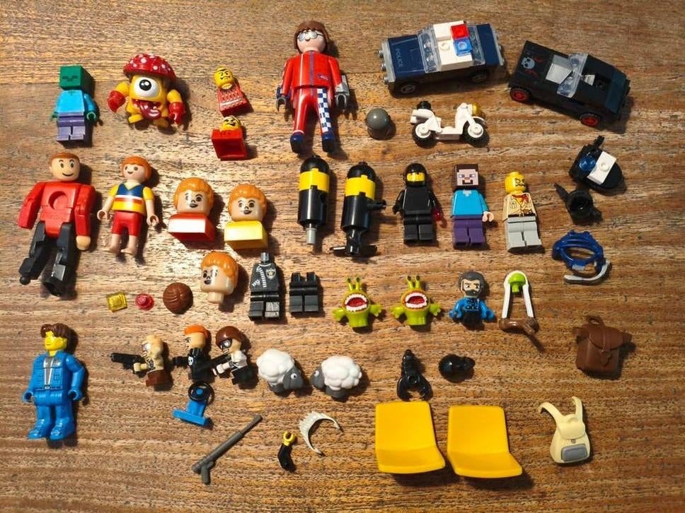 Diverse bouwblokjes en figuren (o.a. Lego, Playmobil), Ophalen of Verzenden, Gebruikt