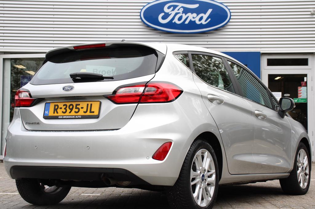 Ford Fiesta 1.0EB TITANIUM, Auto's, Keurmerk '100% Onderhouden', 12 maanden, Gebruikt, 100 pk