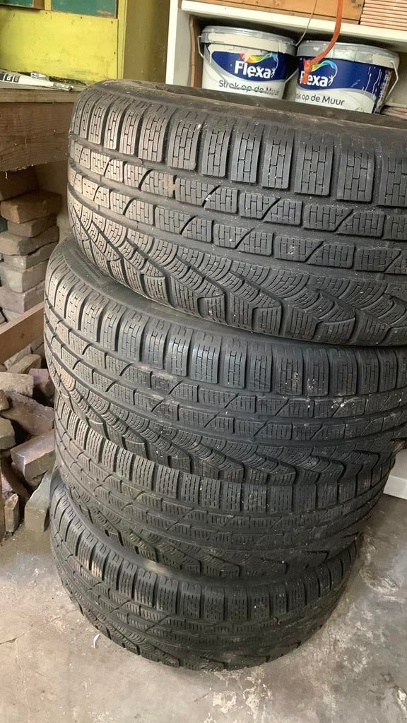 Pirelli Sottozero Winter 210 winterbanden op velg, Ophalen, Zo goed als nieuw