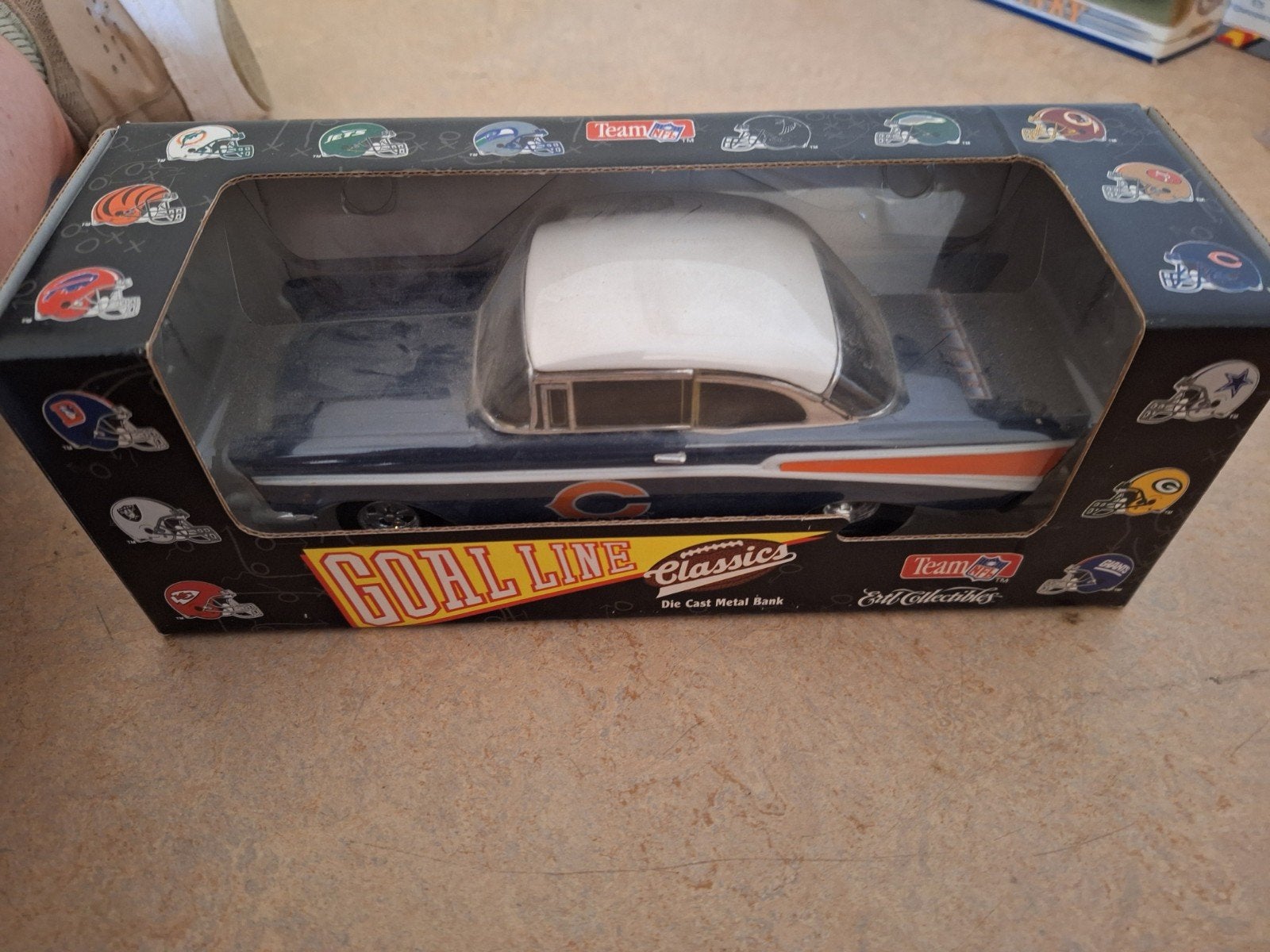 Ertl Collectibles Goal Line Classics Diecast Metal Bank, Ophalen of Verzenden
