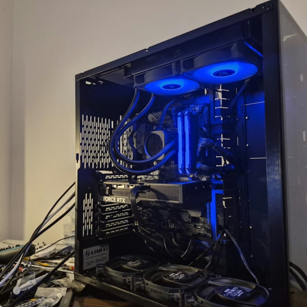 Gaming PC // RTX 4070 & AMD 7 5800X3D & 32GB, Ophalen, 7604 HM, 32 GB, DTGParts.Business@gmail.com