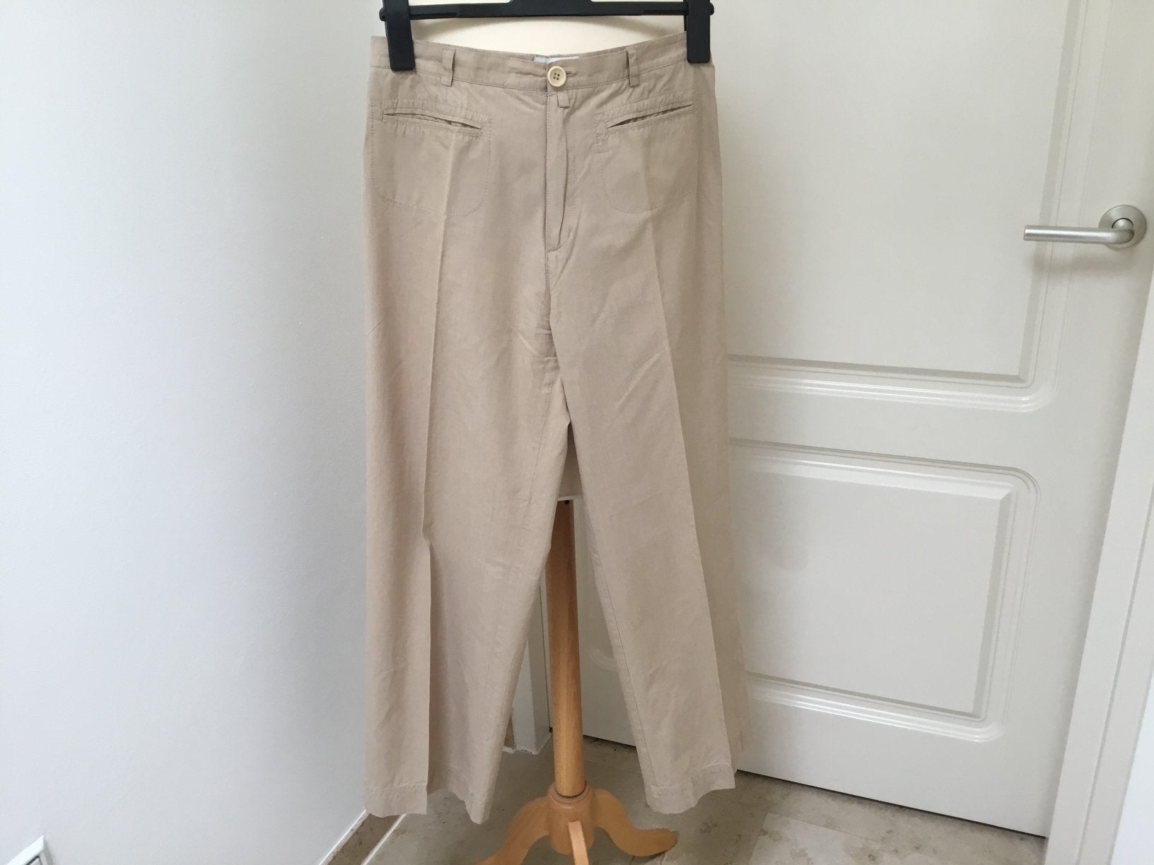 Te koop damesbroek van MIGEL STAPPER, maat 38, Maat 38/40 (M), Beige, Ophalen of Verzenden, Zo goed als nieuw
