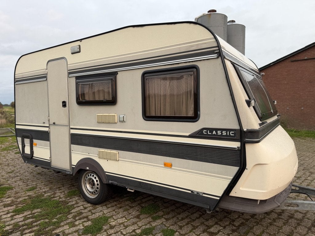 Hobby Classic 420, Overige typen, Bedrijf, 750 - 1000 kg, Gascomfoor
