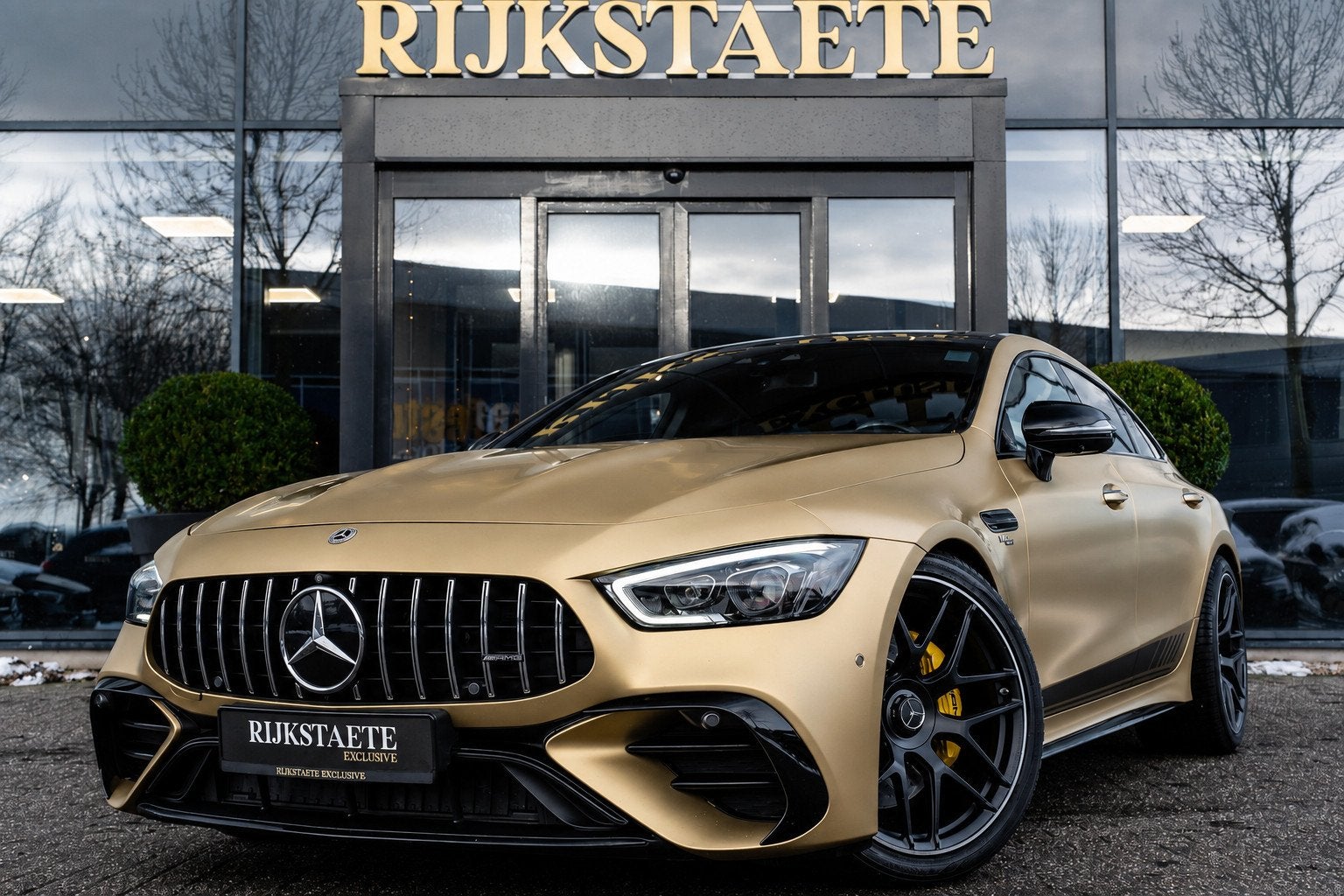 Mercedes AMG GT 4-Door Coupe AMG 53 4MATIC+|PANO|360|BURM., Auto's, Automaat, Gebruikt, Met garantie (alle), 4 stoelen