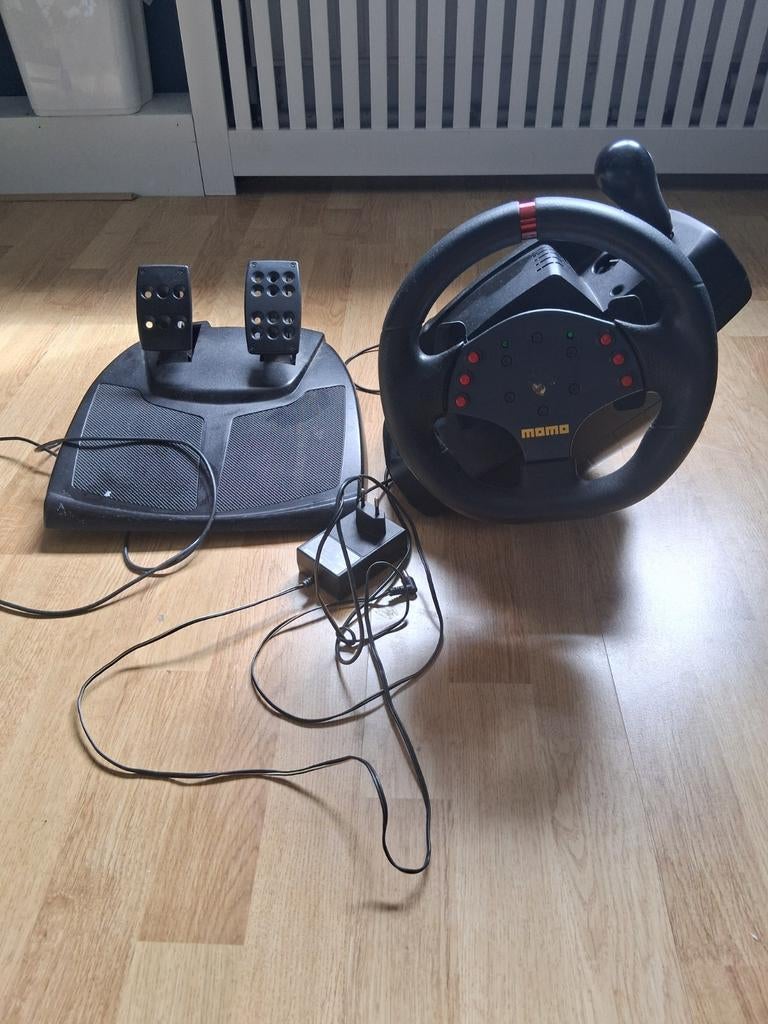 MOMO gaming stuur, Ophalen of Verzenden