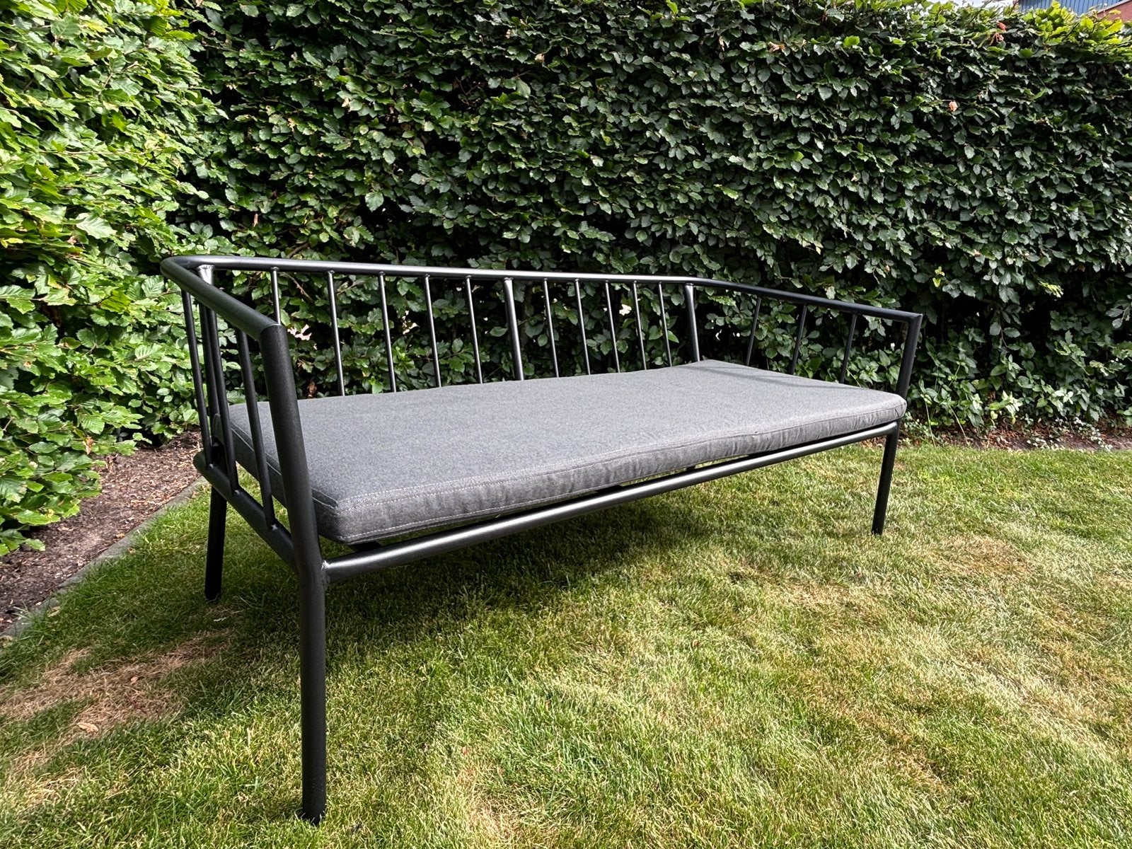 Menton buitenbank 2-zits zwart, Tuin en Terras, Tuinbanken, Ophalen, Nieuw, Aluminium