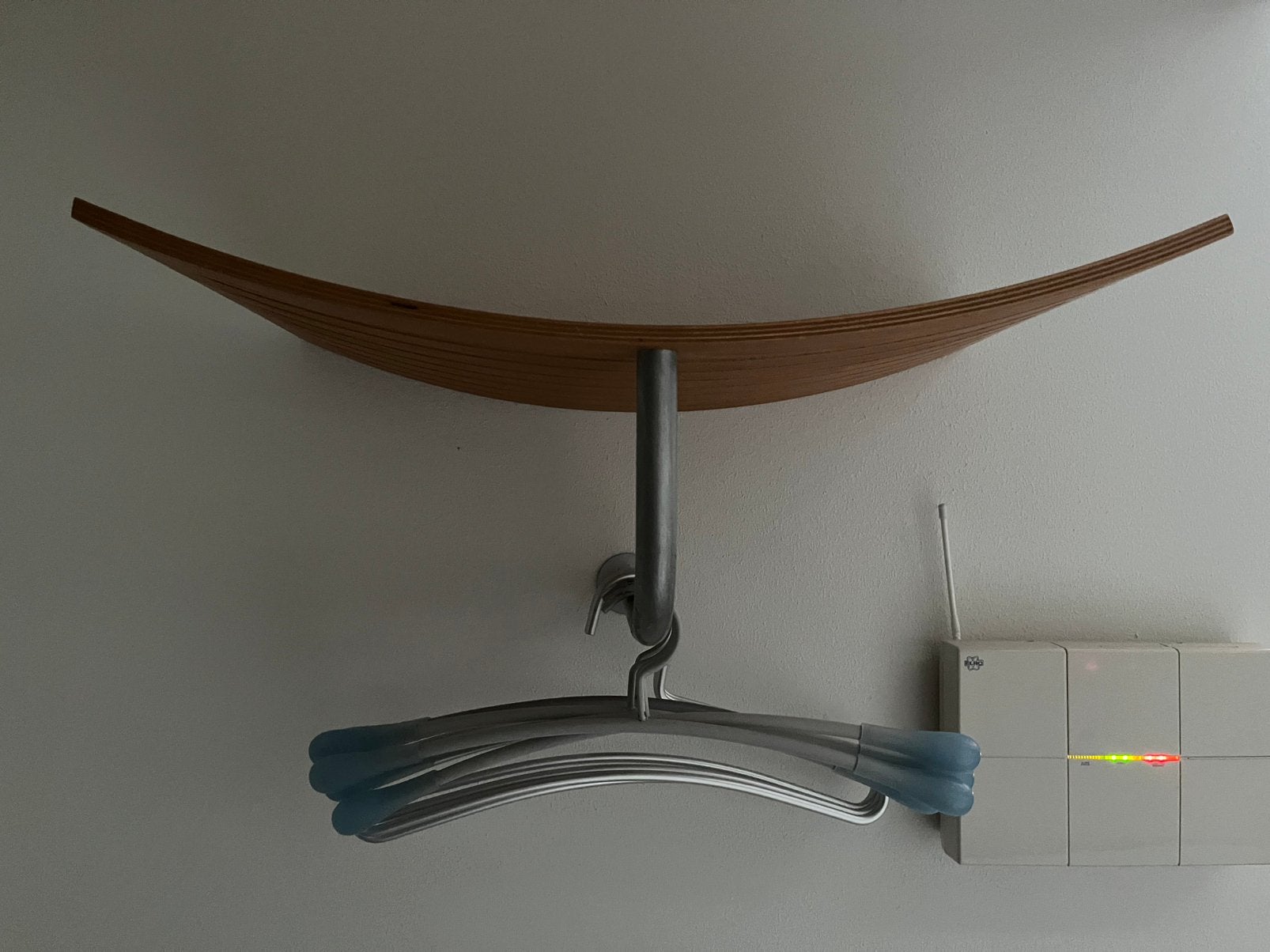 Kapstok voor aan de wand., Kleding | Dames, Kledinghangers, Ophalen, Gebruikt, Hout, Volwassenen