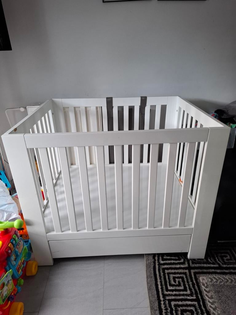 Kidsmill Alaska Box Hoogglans Wit met Lade, Ophalen, Gebruikt, Vierkant, In hoogte verstelbaar