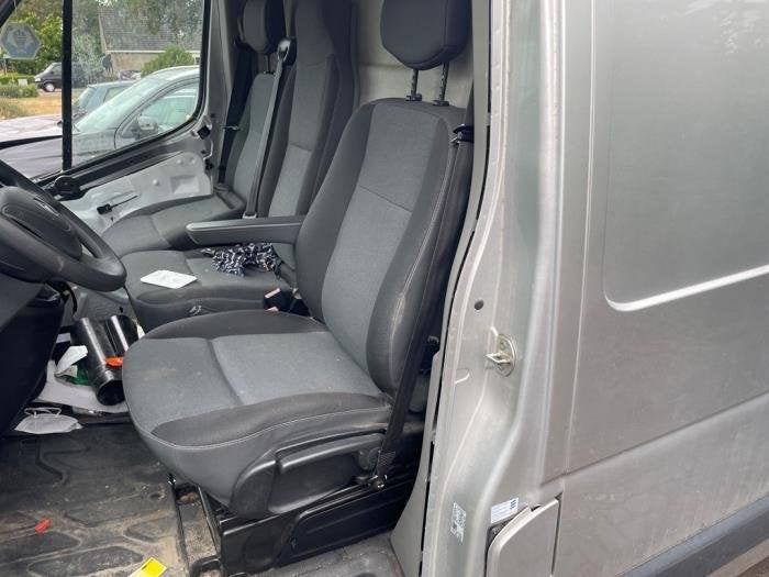 Stoel links van een Renault Master, Auto-onderdelen, Gebruikt, -, Renault, -