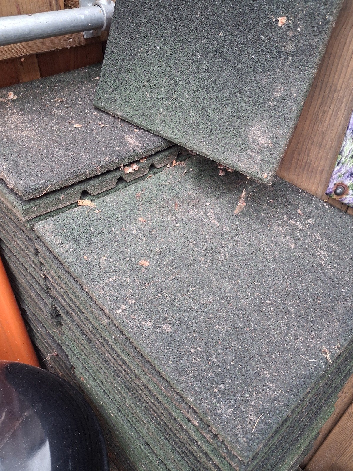 Rubber tegels 40x40   90 stuks, Ophalen, Gebruikt, Overige materialen