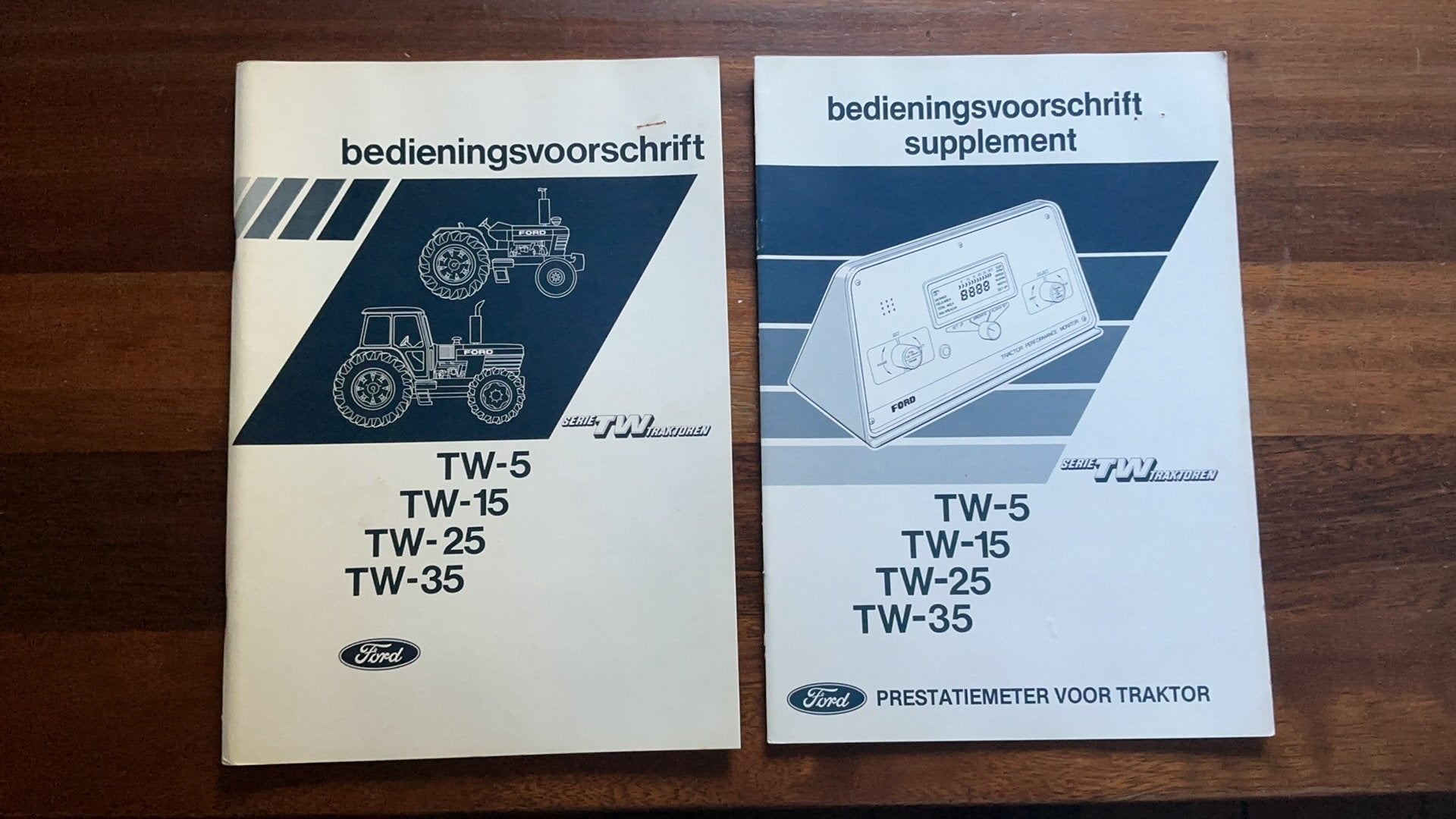 Ford TW serie bedieningsvoorschrift, Ophalen of Verzenden, Zo goed als nieuw, Overige onderwerpen