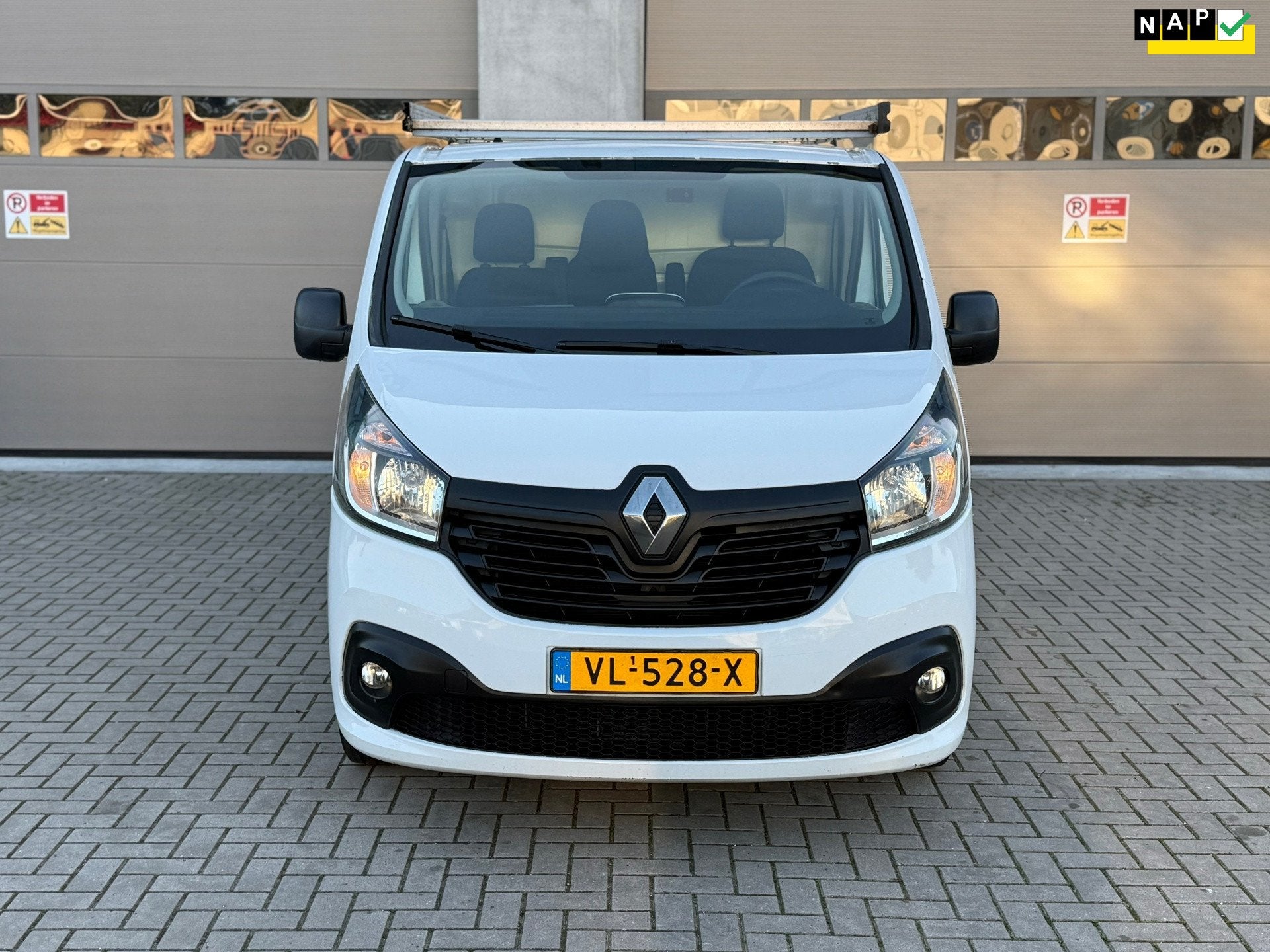 Renault Trafic 1.6 dCi T29 L1H1 AIRCO IMPERIAL ORG 157372KM!, Voorwielaandrijving, Euro 5, 15 km/l, Gebruikt