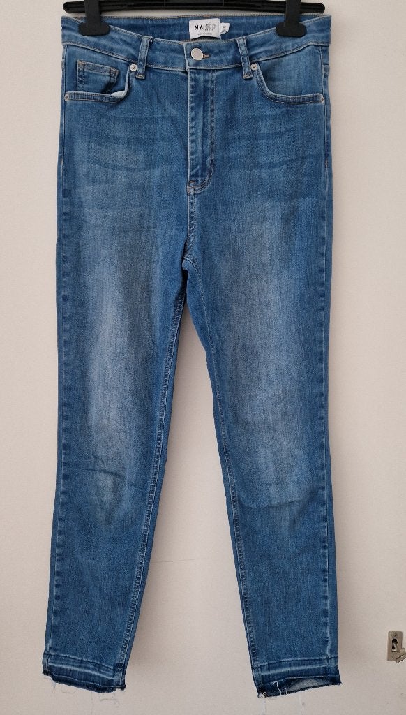 NA-KD dames spijkerbroek maat 40  * a, NA-KD, Blauw, Ophalen of Verzenden, Zo goed als nieuw