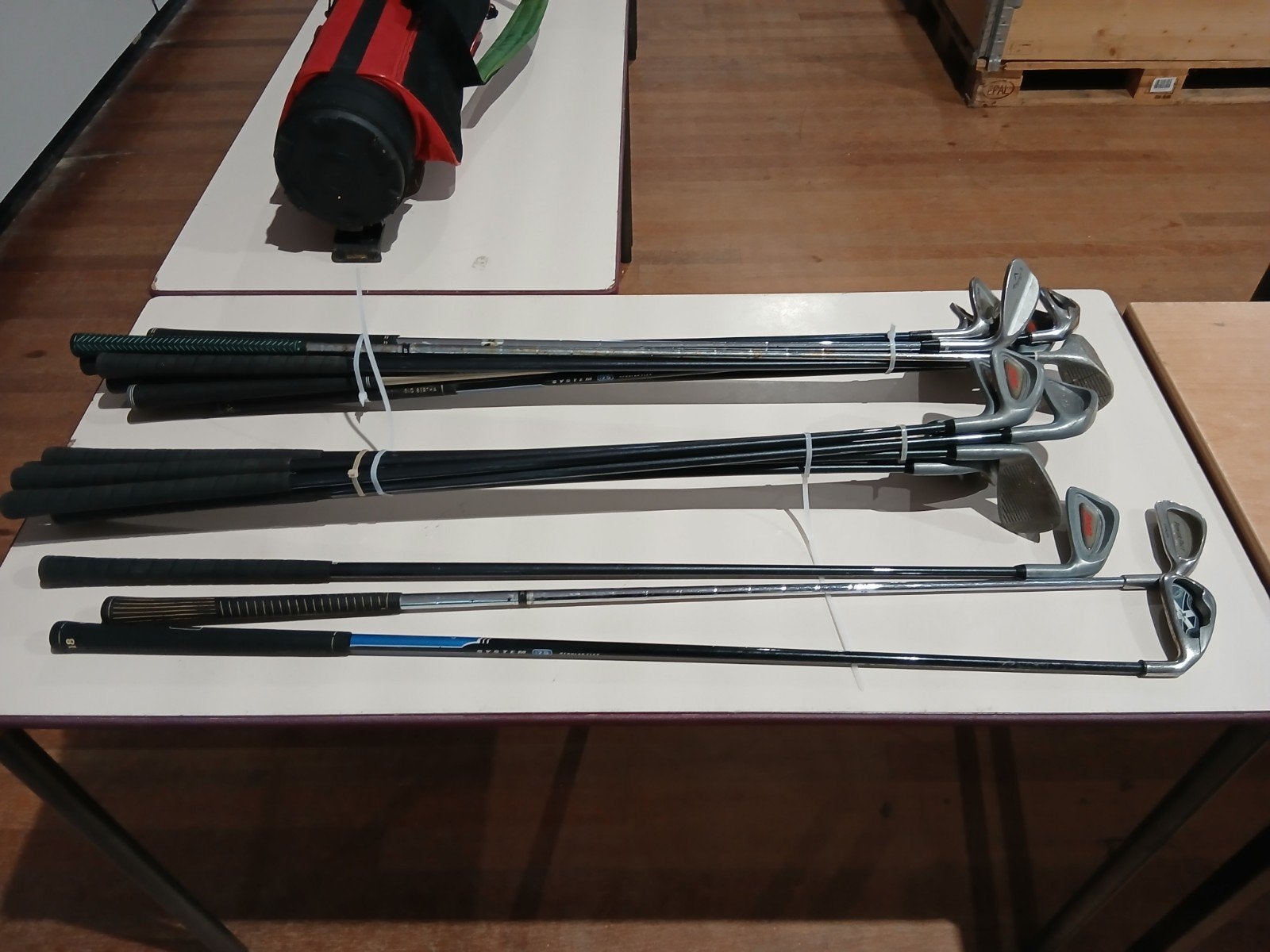 Diverse golfclubs, golfsticks + 1 draagtas, Ophalen, Gebruikt, Club