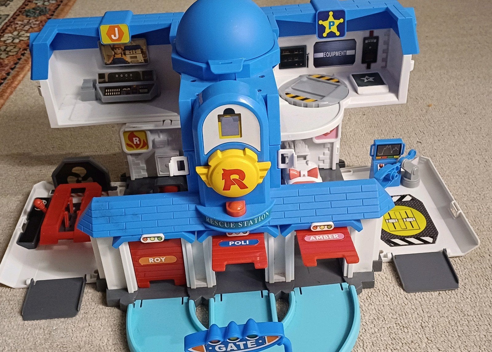 robocar poli, Ophalen, Gebruikt