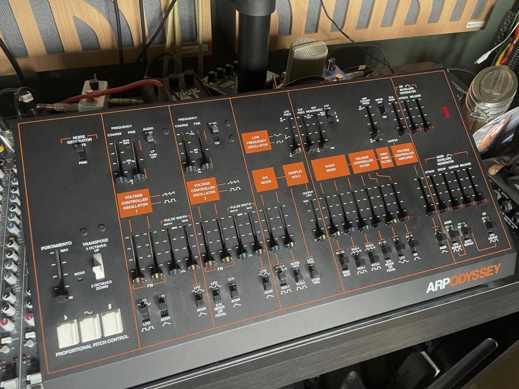 G-Storm KVP en Korg Odyssey, Ophalen of Verzenden, Gebruikt, Overige aantallen, Korg