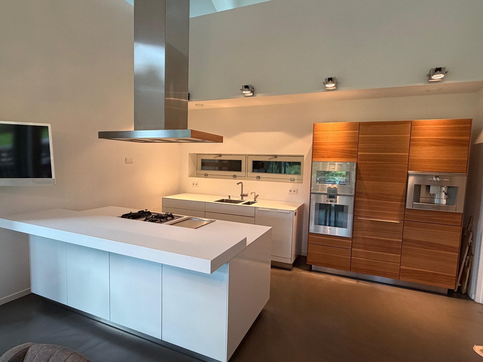 Luxe Bulthaup B3 keuken met Gaggenau apparatuur, Huis en Inrichting, Keuken | Complete keukens, Ophalen, Gebruikt, Wit, Overige typen