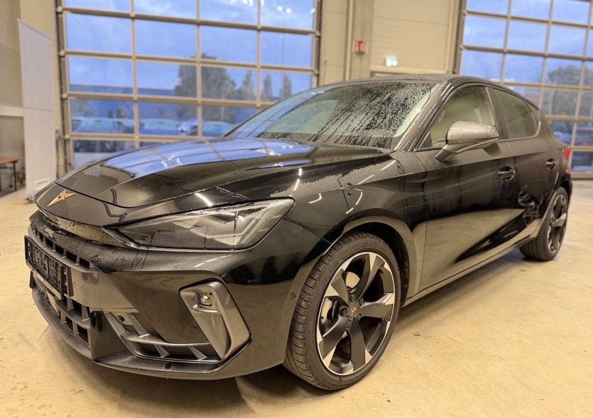 Cupra leon 1.5 etsi, Auto's, Cupra, Leon, Achteruitrijcamera, Adaptieve lichten, Adaptive Cruise Control, Airbags, Airconditioning