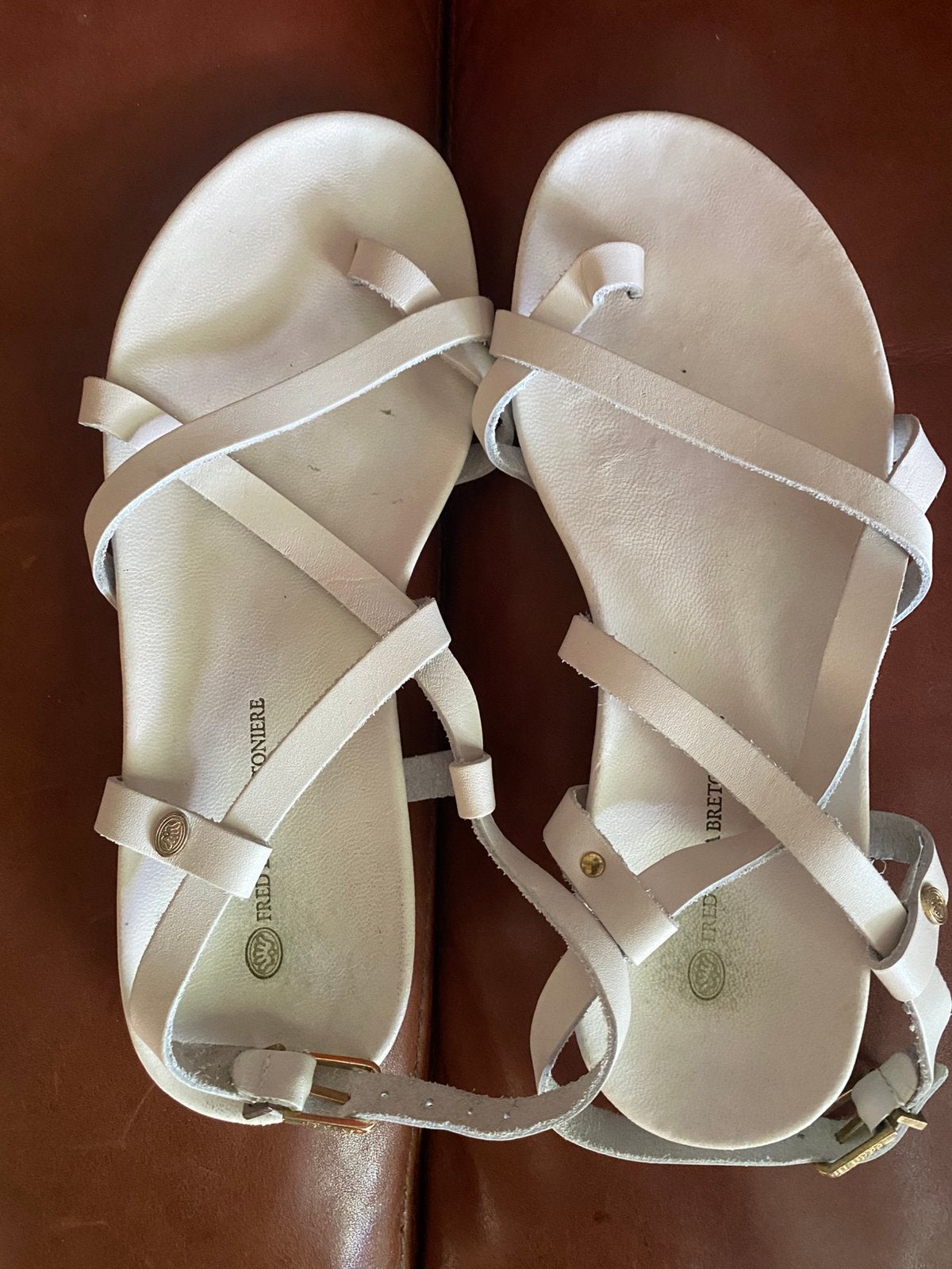 Superleuke creme leren sandalen Fred de la Bretonniere 39, Ophalen of Verzenden, Zo goed als nieuw, Beige, Sandalen of Muiltjes