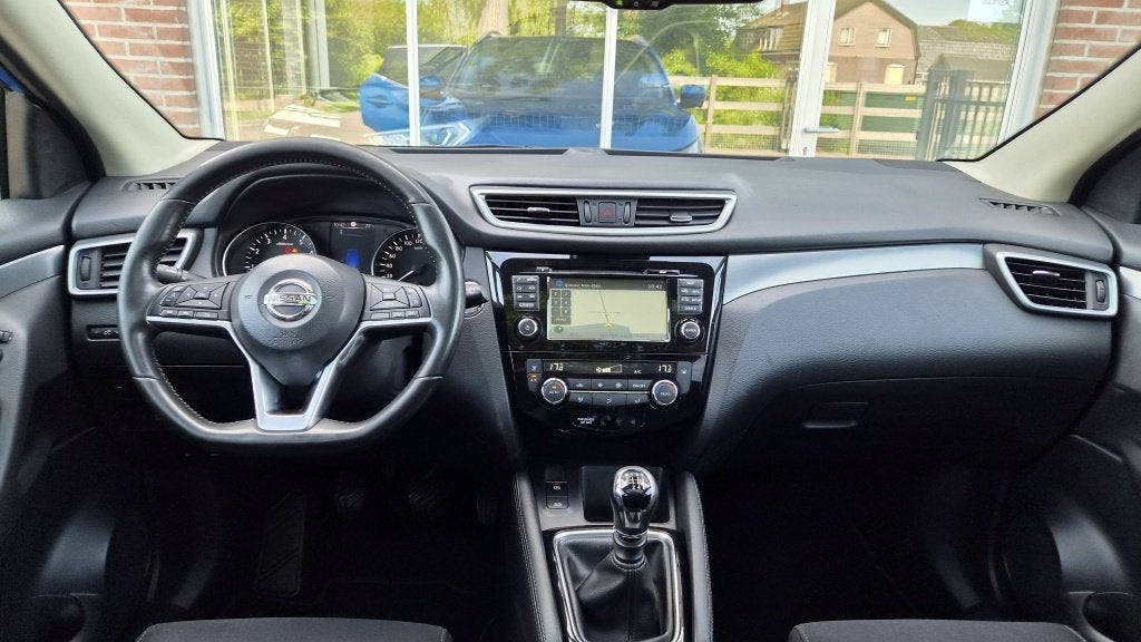 Nissan QASHQAI 1.2 Tekna, Pano, Trekhaak, 360 Camera, Auto's, Keurmerk '100% Onderhouden', Automatische klimaatregeling, Stof