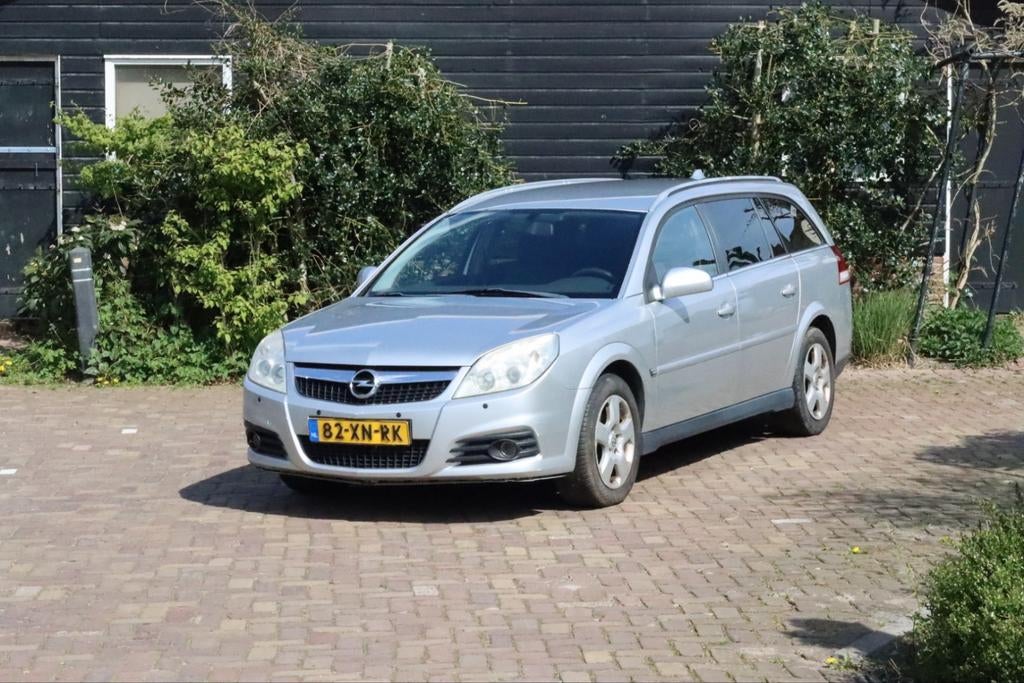 Opel Vectra 1.9 Cdti-dpf St.wgn E4 Aut6 2007 Grijs, Auto's, Stof, Zwart, 4 cilinders, Vectra
