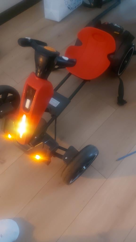 Electrice skelter, Ophalen of Verzenden, Zo goed als nieuw, Gewone step