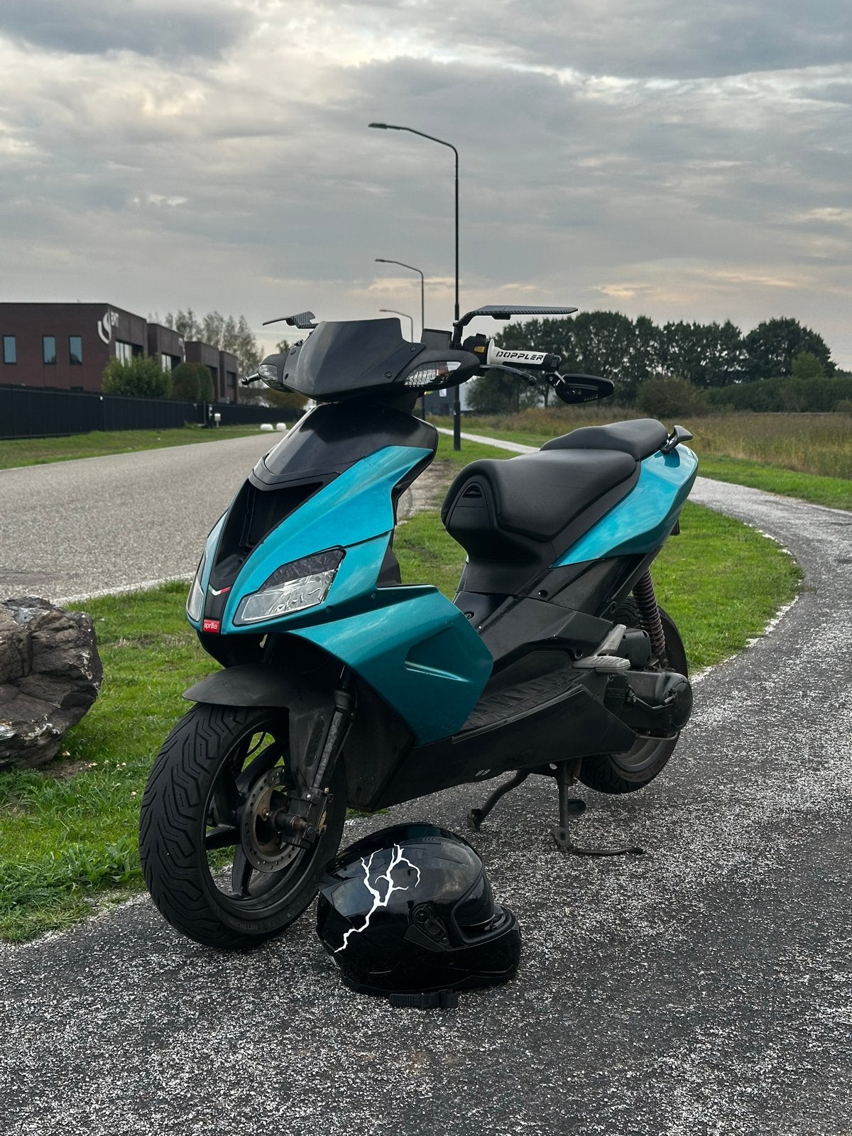Aprilia SR 50 Scooter tekoop/teruil, Tweetakt, Gebruikt, Maximaal 45 km/u, SR 50