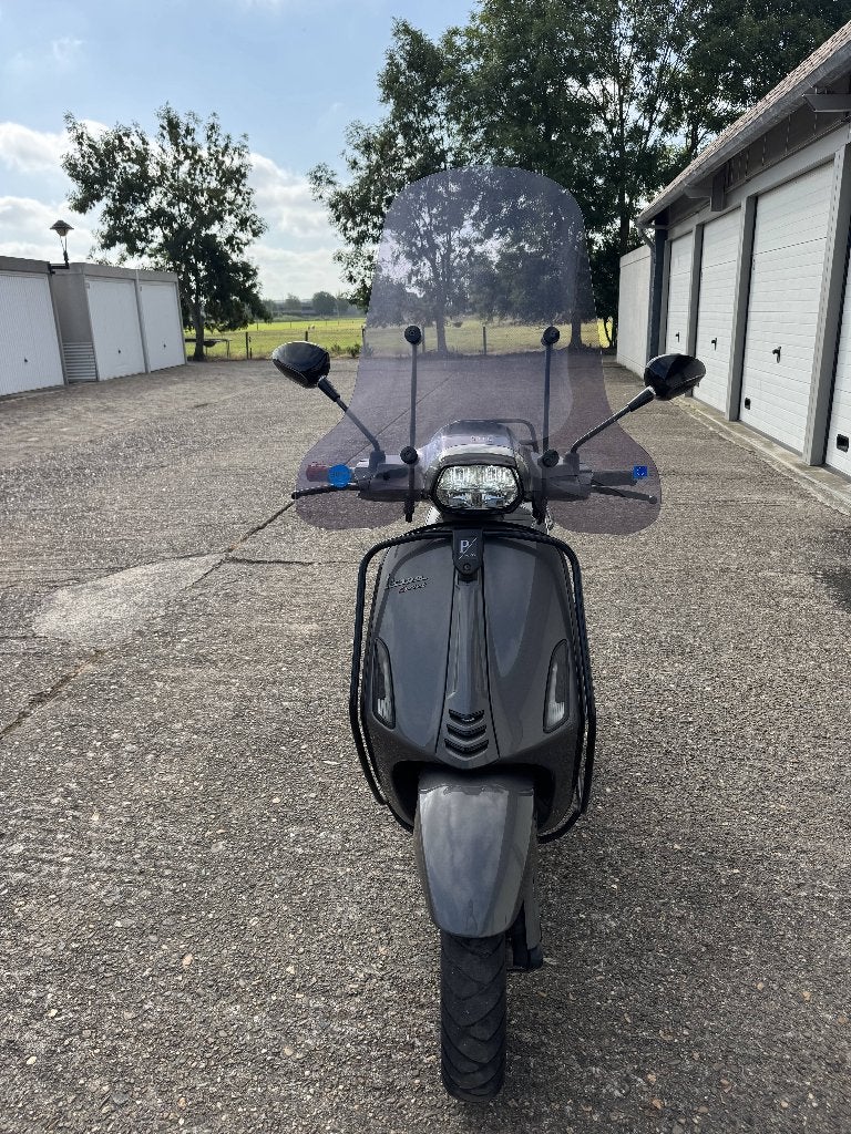 Vespa Sprint Agaat Grijs 2018, Fietsen en Brommers, Snorfietsen en Snorscooters, Ophalen, Gebruikt, Benzine, Vespa