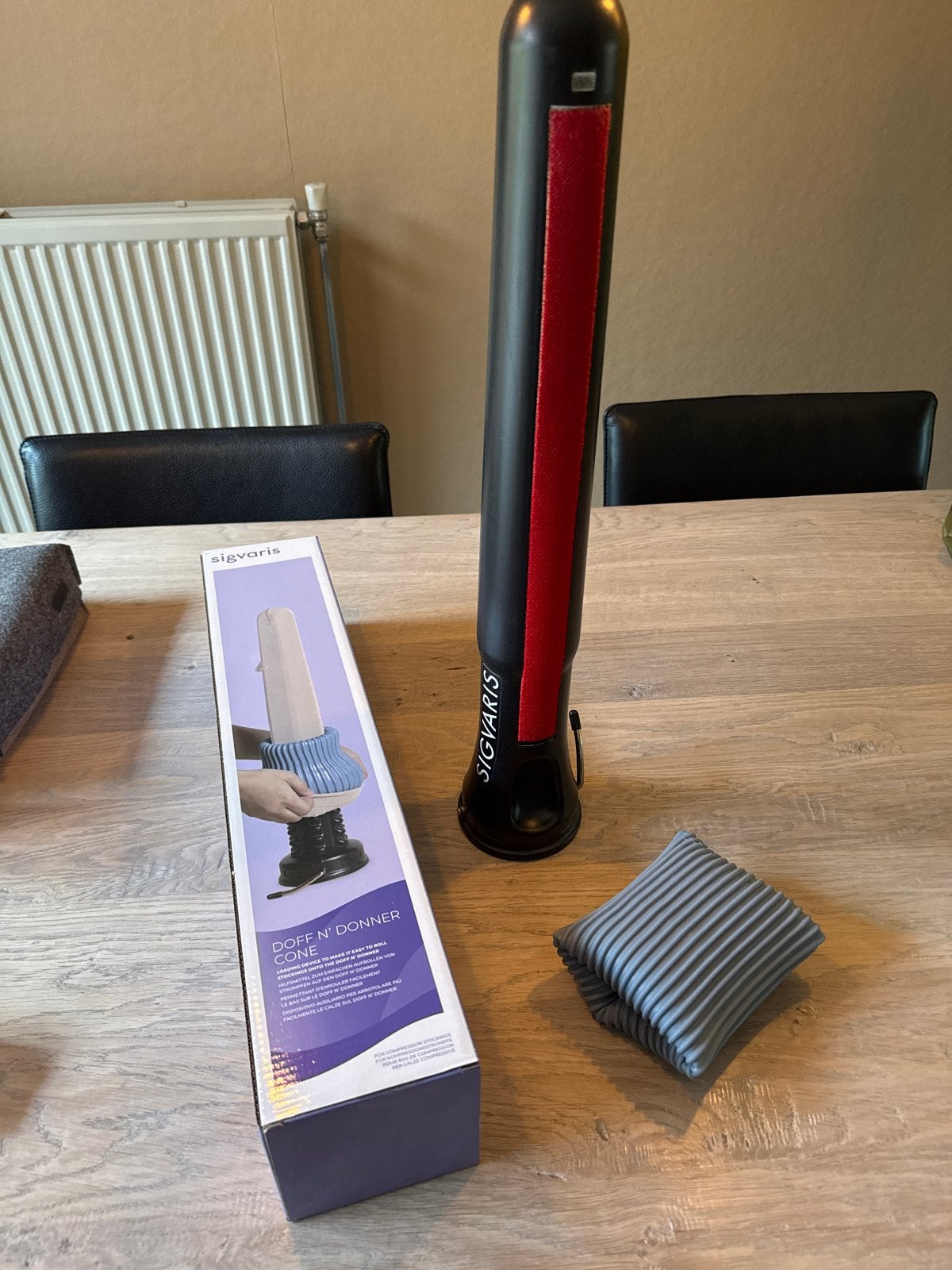 Doff ‘n Donner: vergemakkelijkt aantrekken van steunkousen, Ophalen of Verzenden, Gebruikt