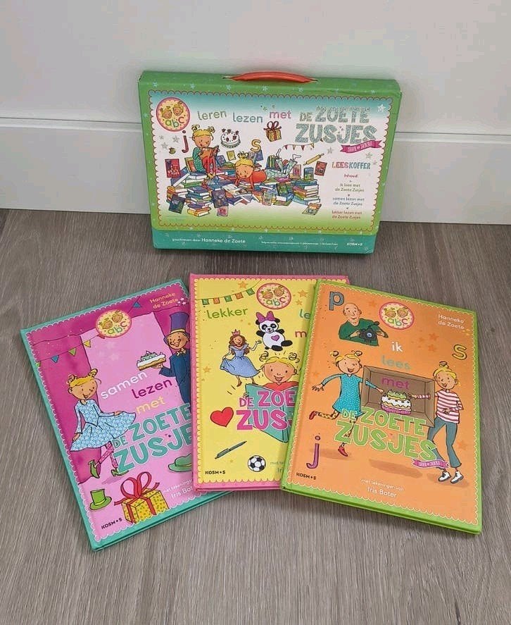 De Zoete Zusjes Leeskoffer - Leren lezen met plezier, Ophalen of Verzenden, Zo goed als nieuw, Fictie algemeen