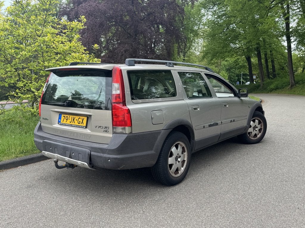 Volvo XC70 ( 2X ) CROSS COUNTRY AUT 2.4 T LEDER (bj 2002), Auto's, Volvo, XC70, Beige, 2435 cc, Vierwielaandrijving