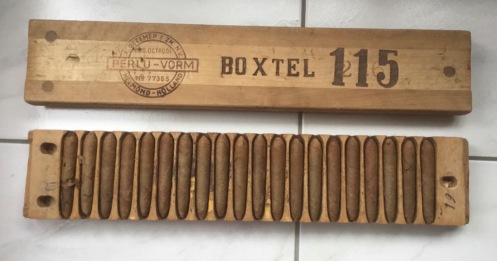 Antieke houten sigaren mal van L. Bezemer & ZN, Helmond, Ophalen, Gebruikt, Tabaksdoos of Verpakking