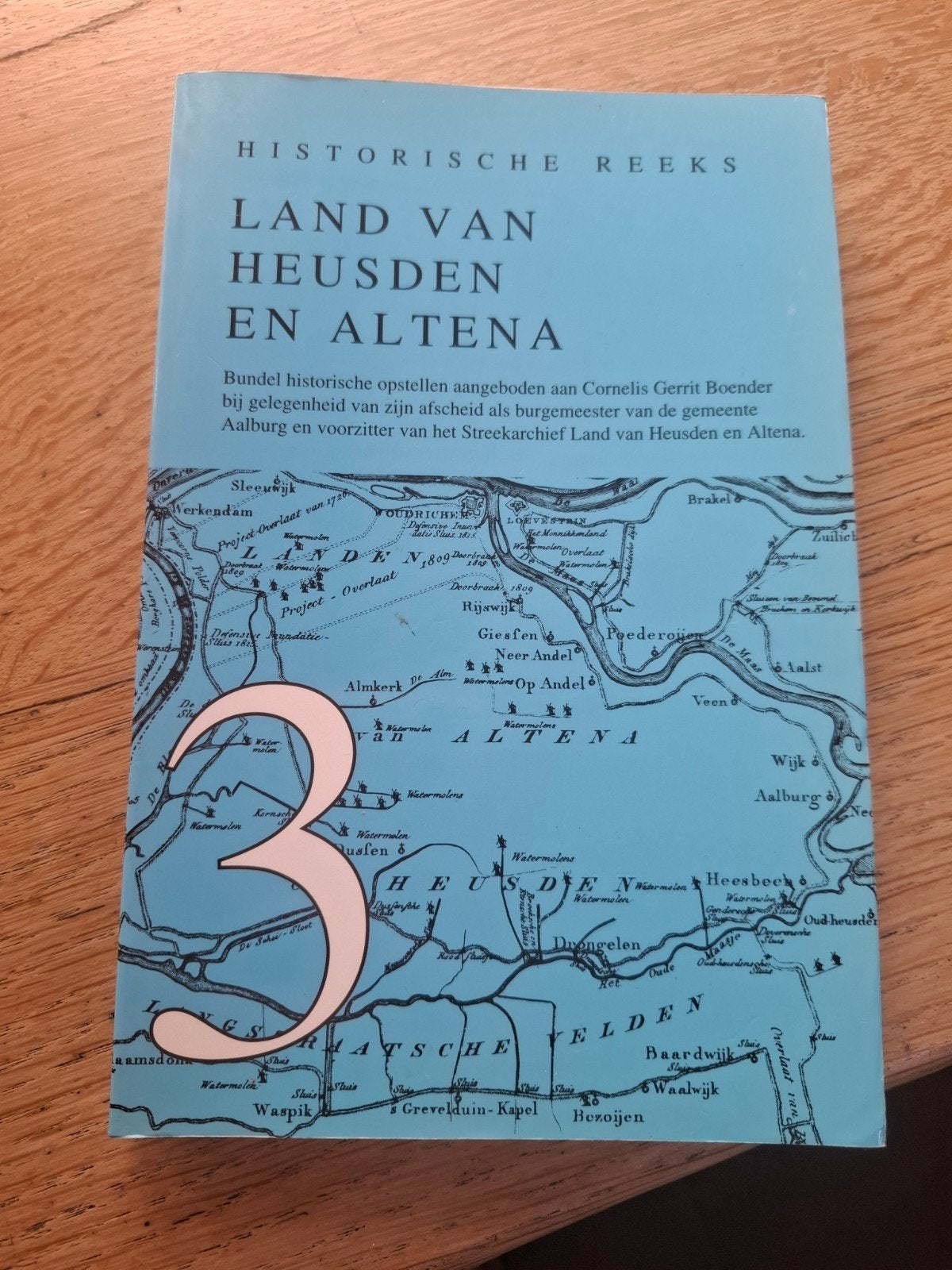 Historische Reeks: Land van Heusden en Altena - Deel 3, Ophalen, 20e eeuw of later, Zo goed als nieuw