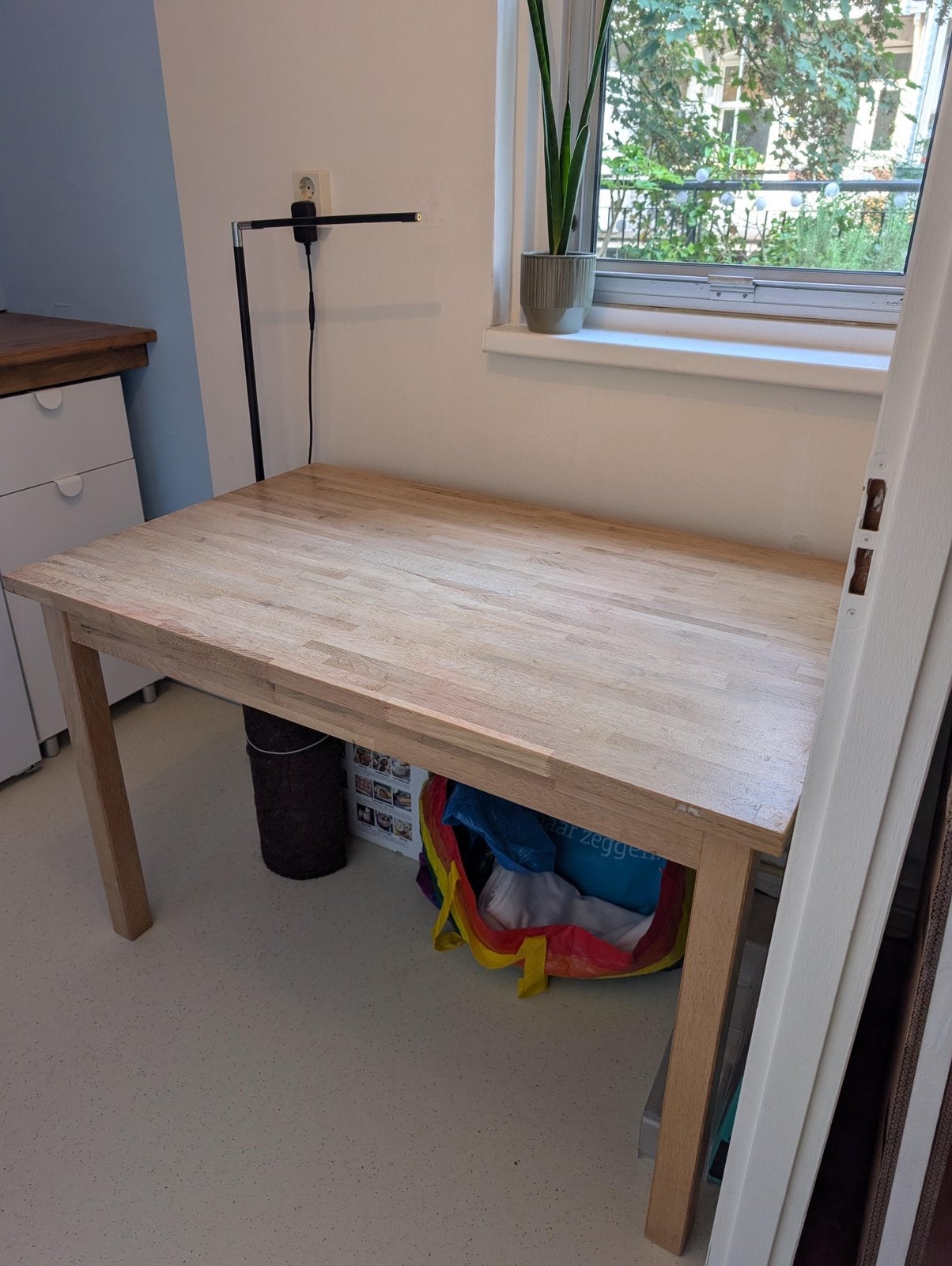 Massieve eettafel / bureau Ikea Bjorkudden (2013), Ophalen, Gebruikt, 100 tot 150 cm, 50 tot 100 cm