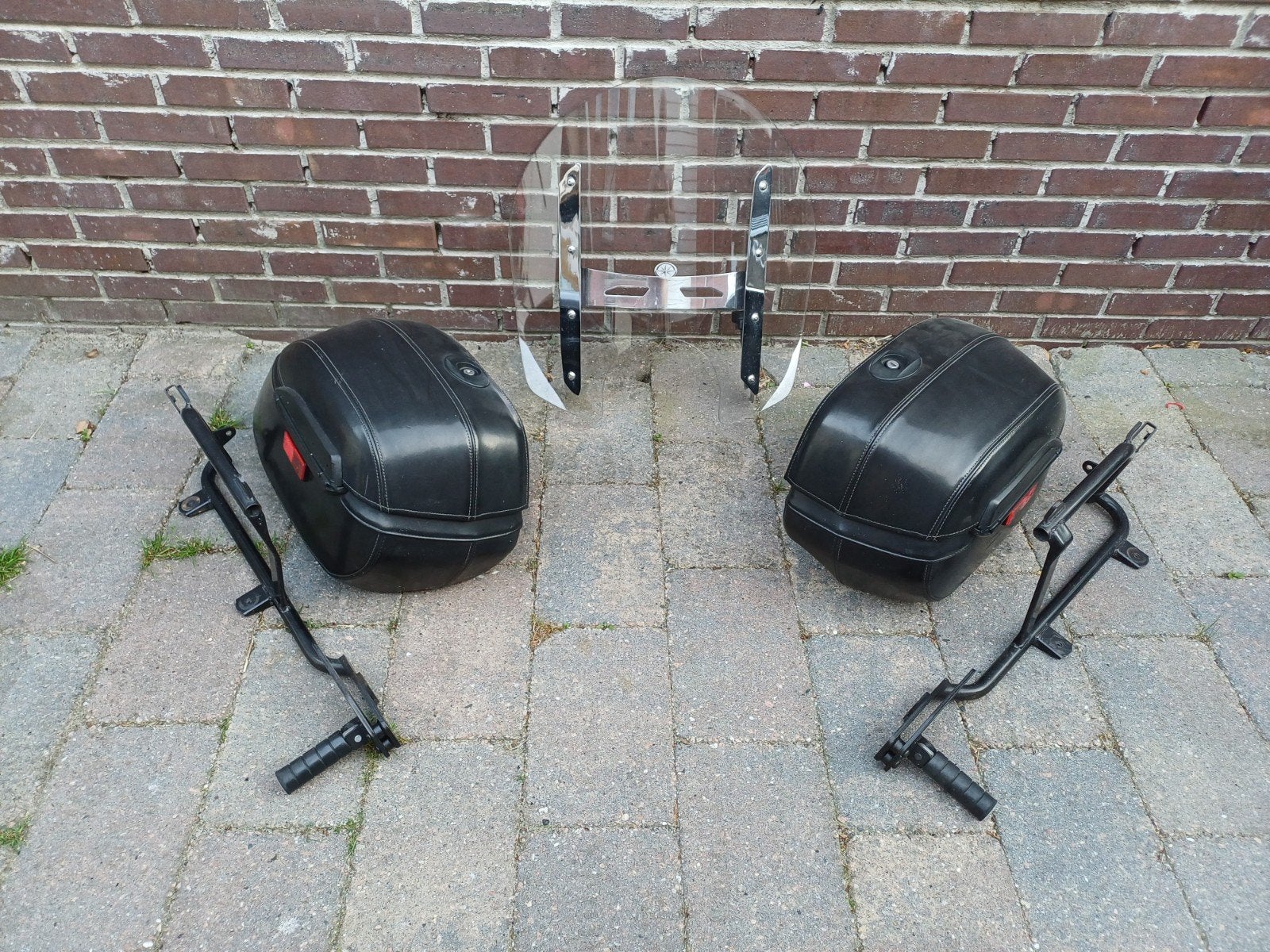 Kofferset met beugels en windscherm Yamaha XVS 950, Motoren, Ophalen, Gebruikt