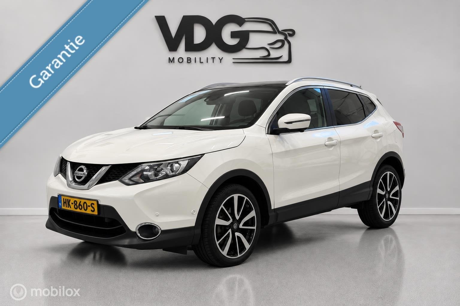 Nissan Qashqai 1.2 Tekna ✓Pano✓Trekh✓Leer✓stoel&voor, Auto's, Voorwielaandrijving, Euro 5, Gebruikt, 4 cilinders