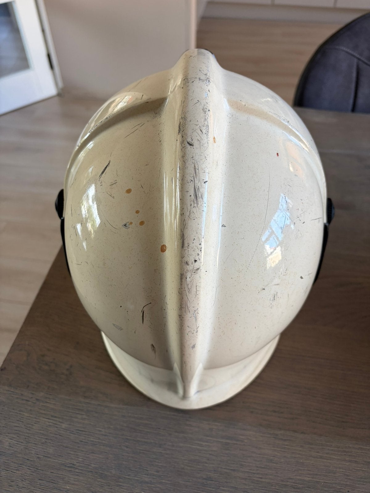 Brandweerhelm MSA Gallet, Verzamelen, Ophalen of Verzenden, Landmacht, Nederland