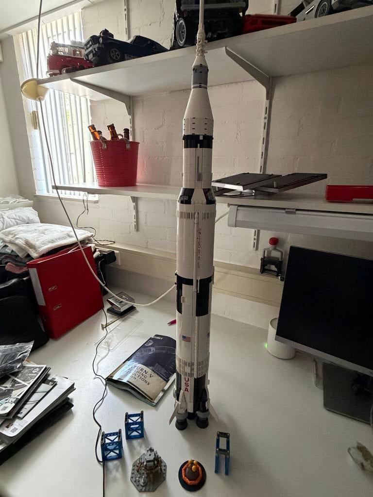 Lego Ideas Saturn V raket (92176) - Zo goed als nieuw, Ophalen, Lego, Compleet, Complete set