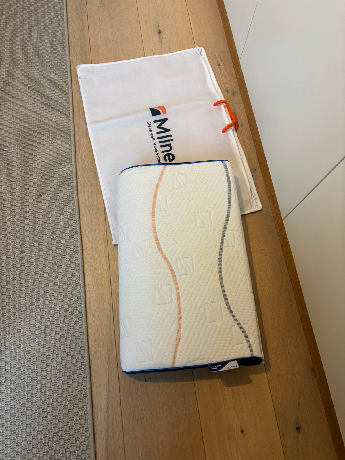 Kussen m line pillow you blauw, Eenpersoons, Blauw, Ophalen of Verzenden, Zo goed als nieuw