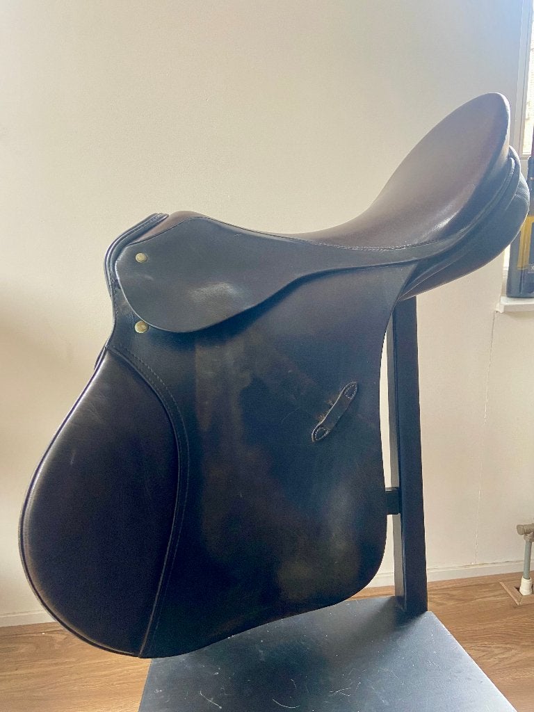 Passier P-S Jumping Saddle, Dieren en Toebehoren, Gebruikt, Passier, M (17 inch), Ophalen of Verzenden