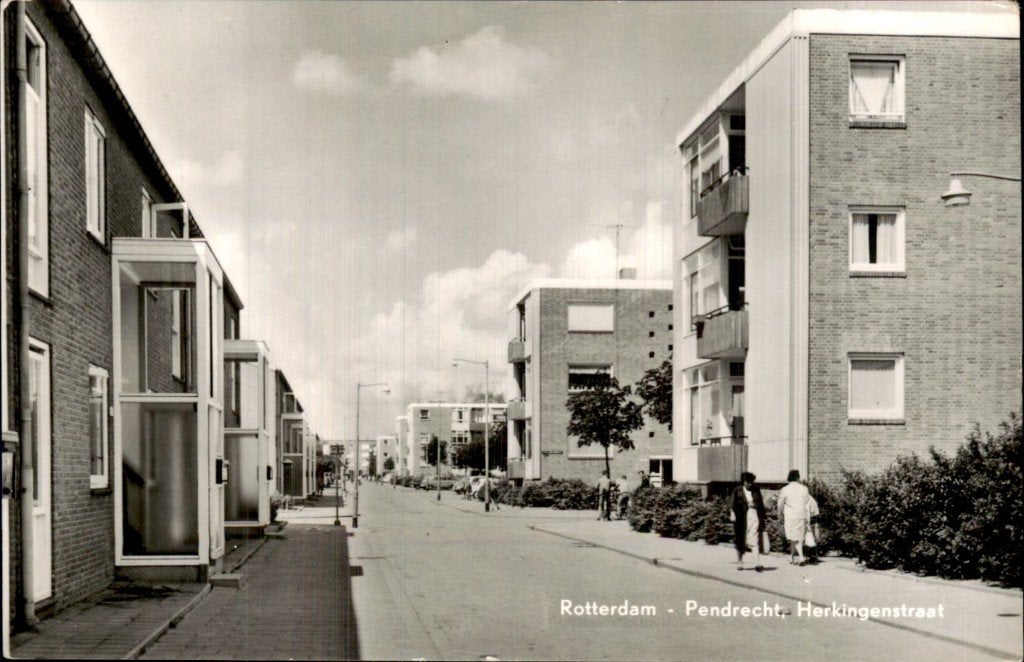 Rotterdam - Pendrecht - Herkingenstraat, Verzamelen, Ophalen of Verzenden, 1960 tot 1980, Gelopen, Zuid-Holland