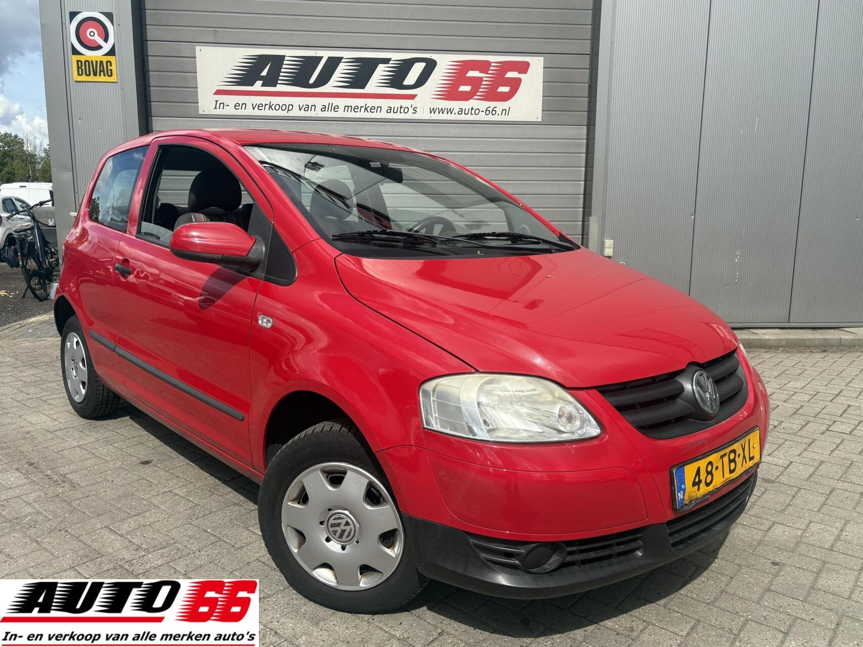 Volkswagen Fox 1.2 Trendline APK tot 10-2027, Auto's, Volkswagen, Voorwielaandrijving, Stof, Zwart, 4 stoelen