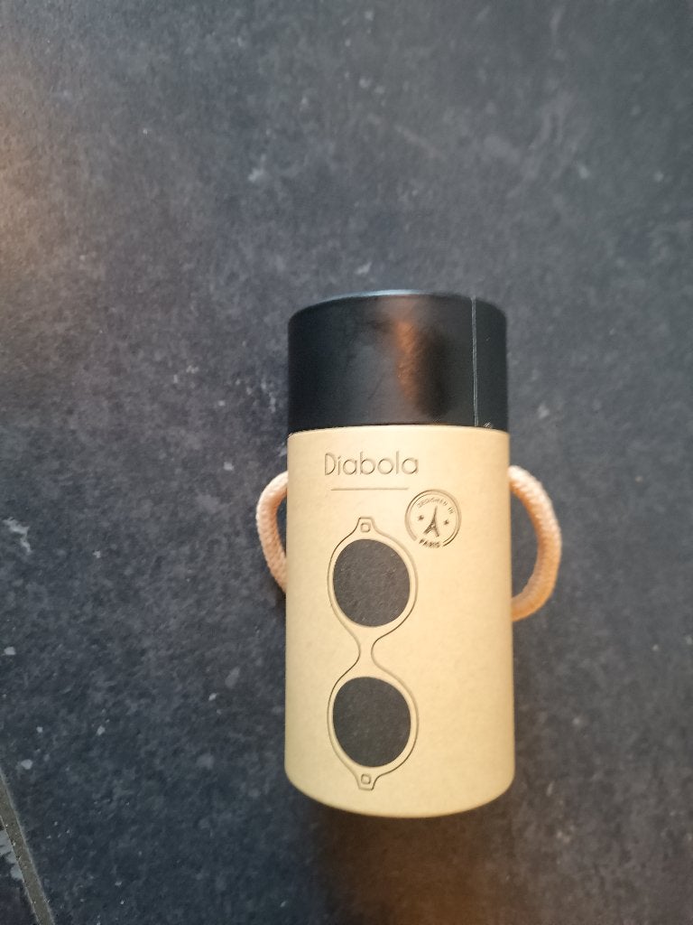 Babyzonnebril Diabola, Ophalen of Verzenden, Gebruikt