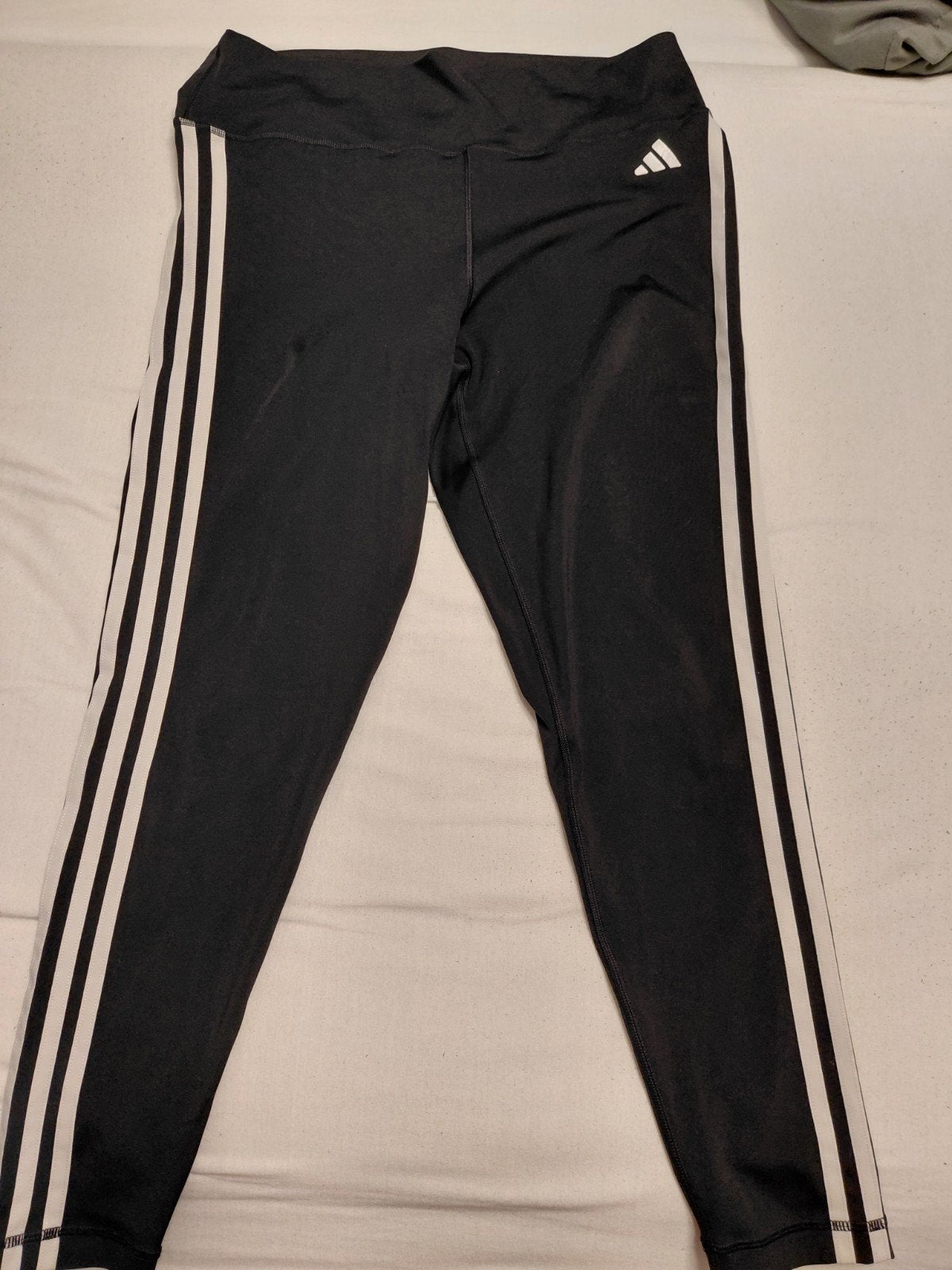 Adidas sportlegging zwart met witte strepen - Maat L, Adidas, Zwart, Maat 42/44 (L), Ophalen of Verzenden