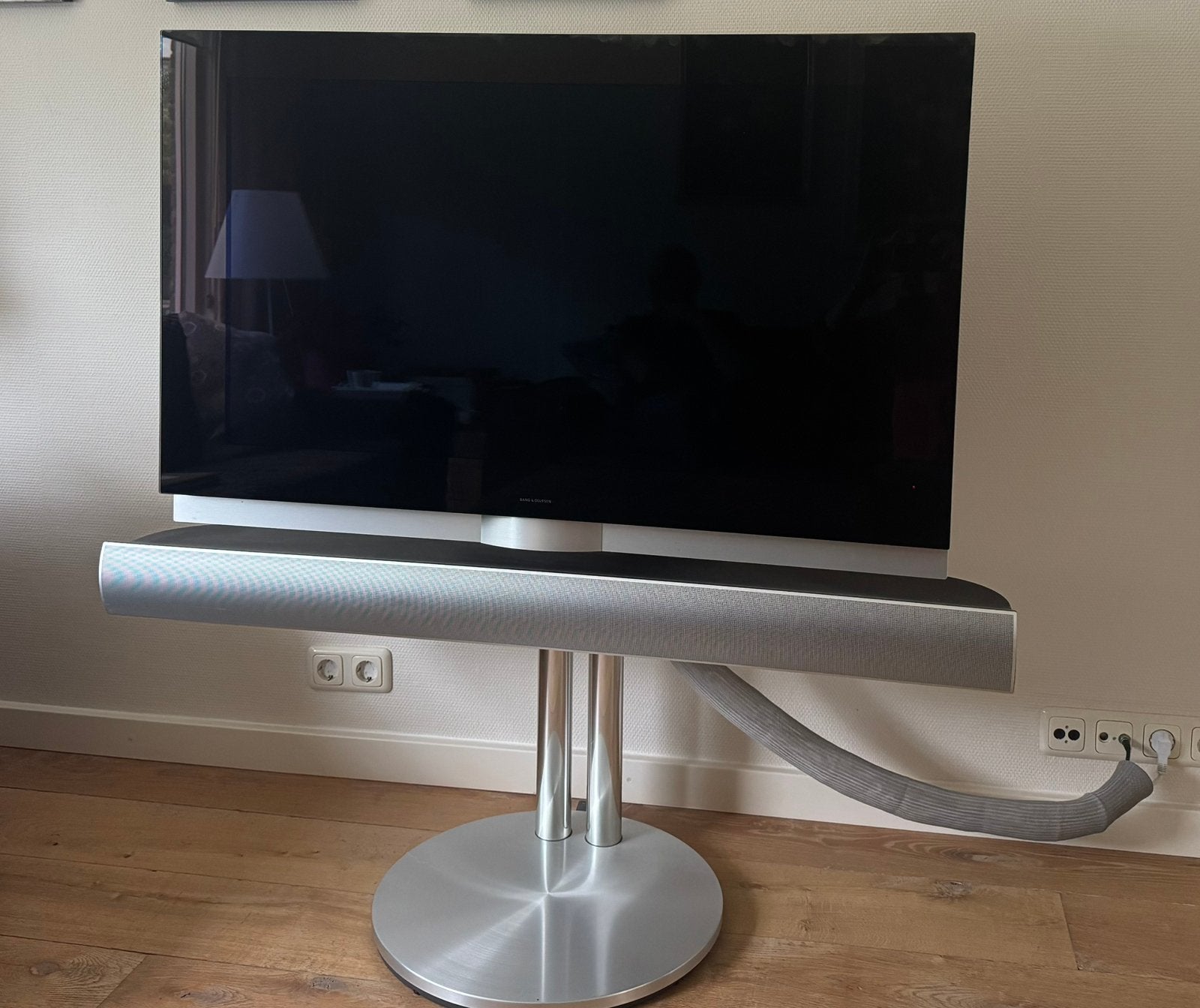 Beo Vision 7 met afstandsbediening, Gebruikt, 50 Hz, 100 cm of meer, Ophalen