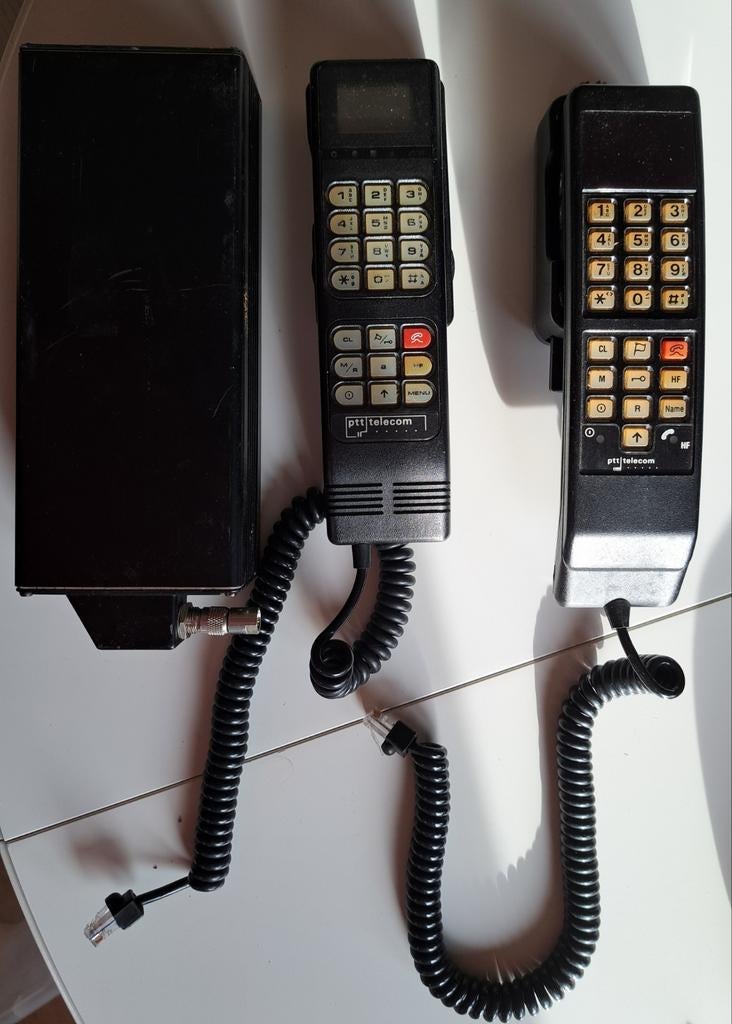 2 zeldzame Motorola PTT Carvox 3100 uit 1988 inc box, Ophalen of Verzenden