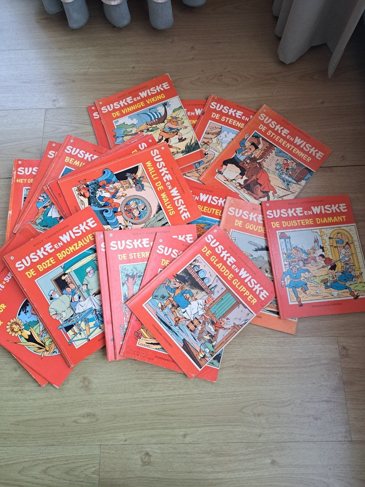 35 Suske en Wiske stripboeken - Diverse avonturen, Meerdere stripboeken, Ophalen of Verzenden, Gelezen, Willy Vandersteen