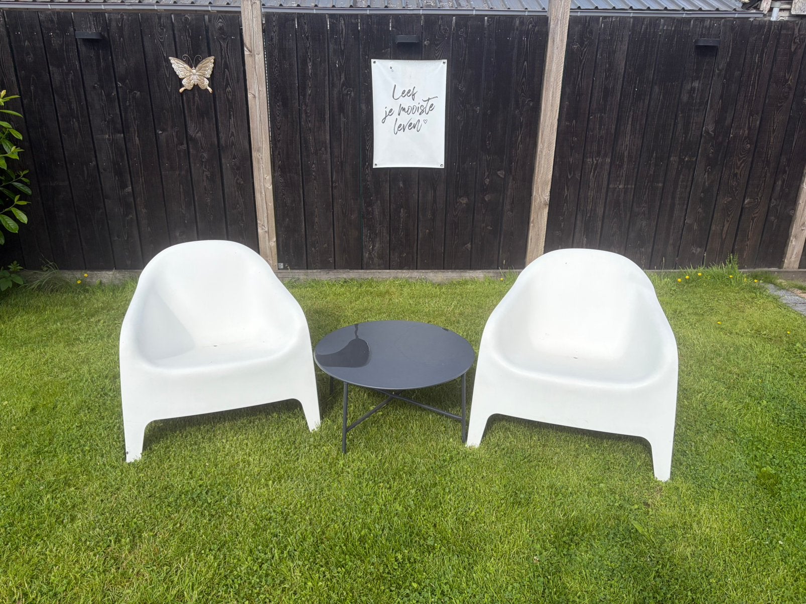 2 witte ikea tuinstoelen, Ophalen, Zo goed als nieuw, Kunststof